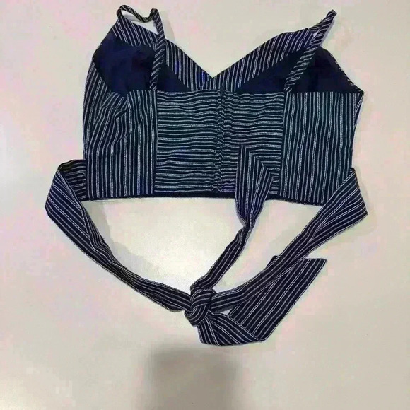 Do+Be Navy Striped crop top with Tie Size Small - Picture 2 of 4